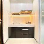 Homey 1Br At Gateway Pasteur Apartment By Travelio